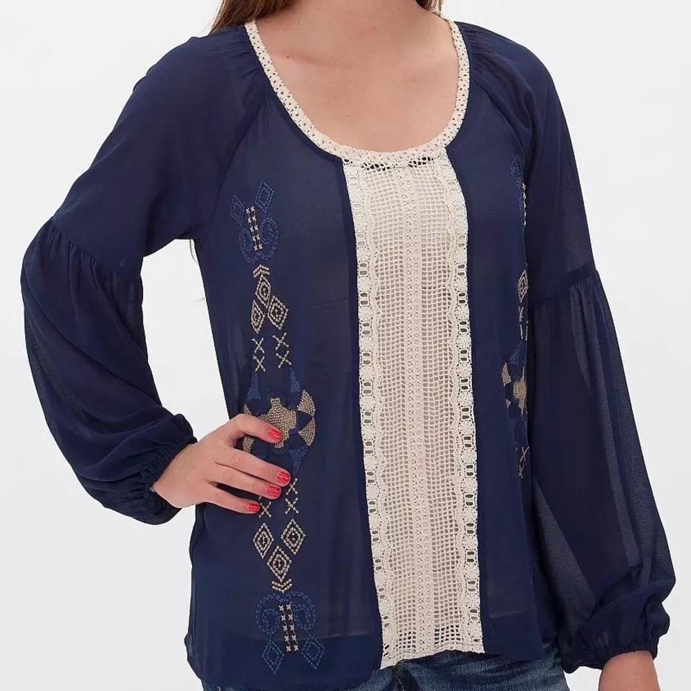 Gimmicks chiffon long sleeve top